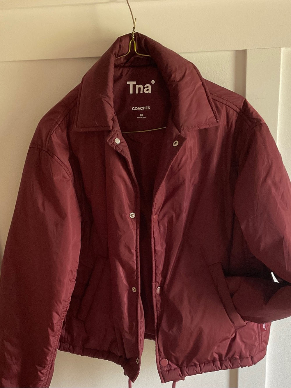 Tna Women's burgundy Puffer Jacket XS